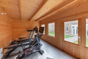 Photo 29- click for photo gallery